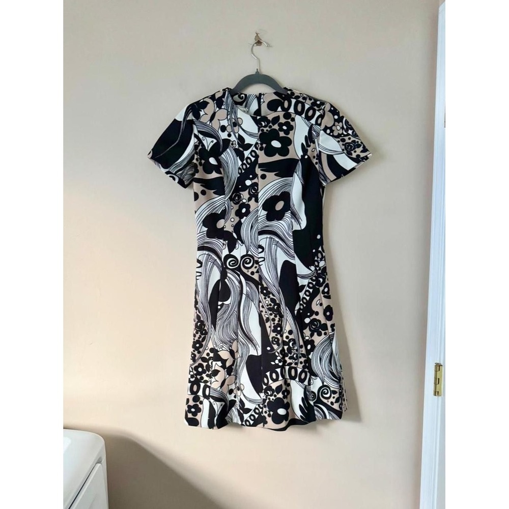 60s Double Knit Poly Mini Black Tan Psychedelic Mod Swirl Print flower power